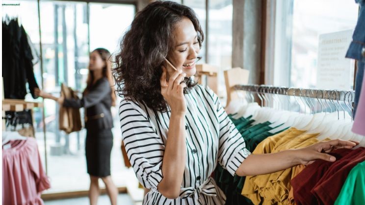 Sustainable Fashion: How to Build an Eco-Friendly Closet